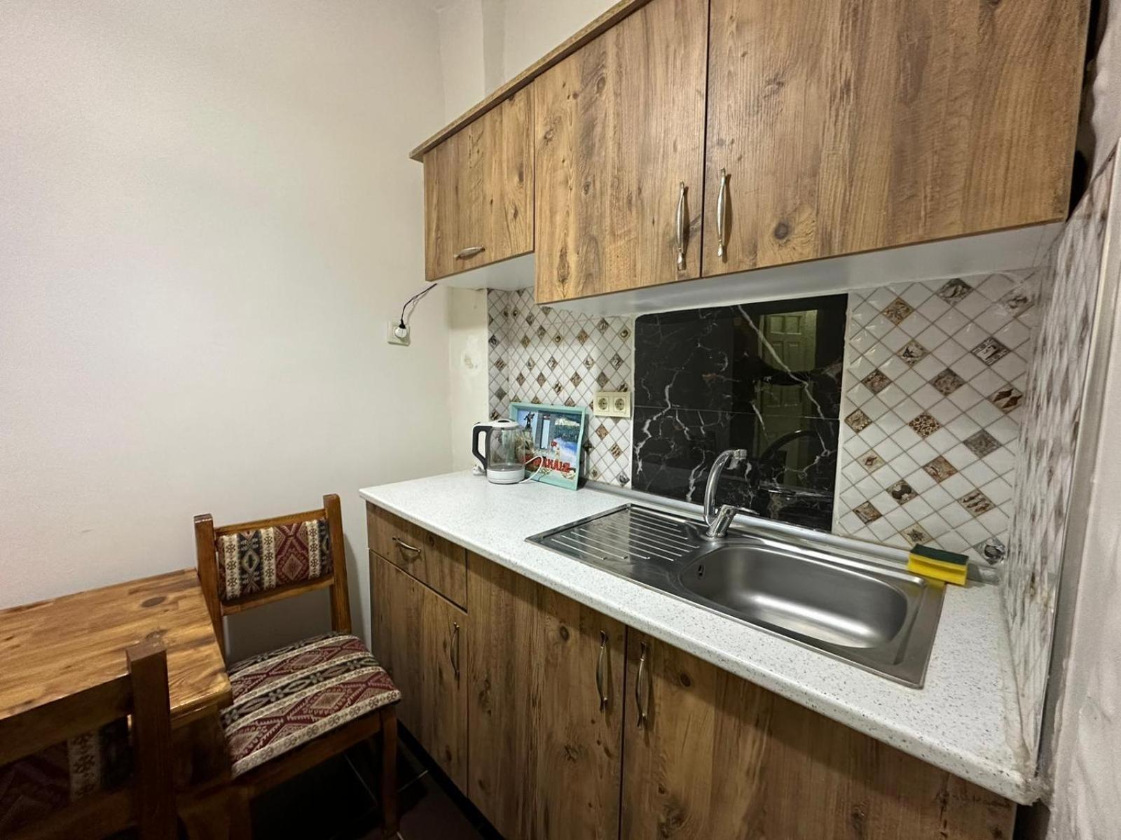 Buhara Family Stone House Apartament Istanbul
